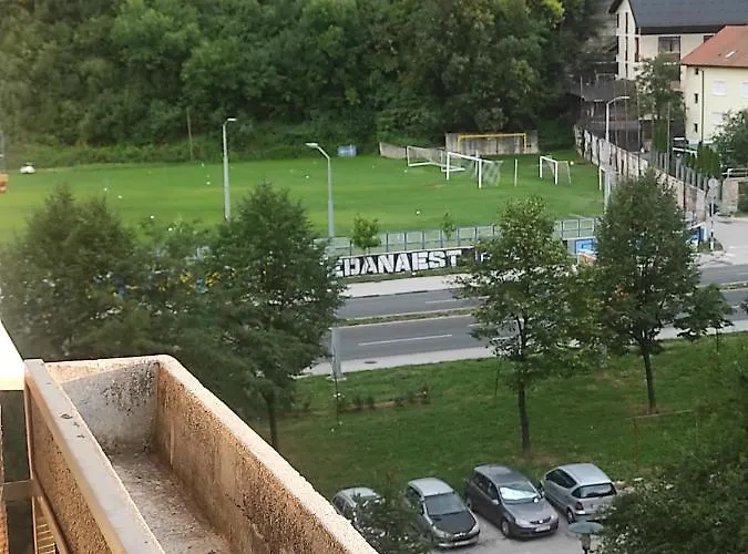 公寓 Grbavica 塞拉耶佛